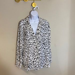 NWT Who What Wear blouse
